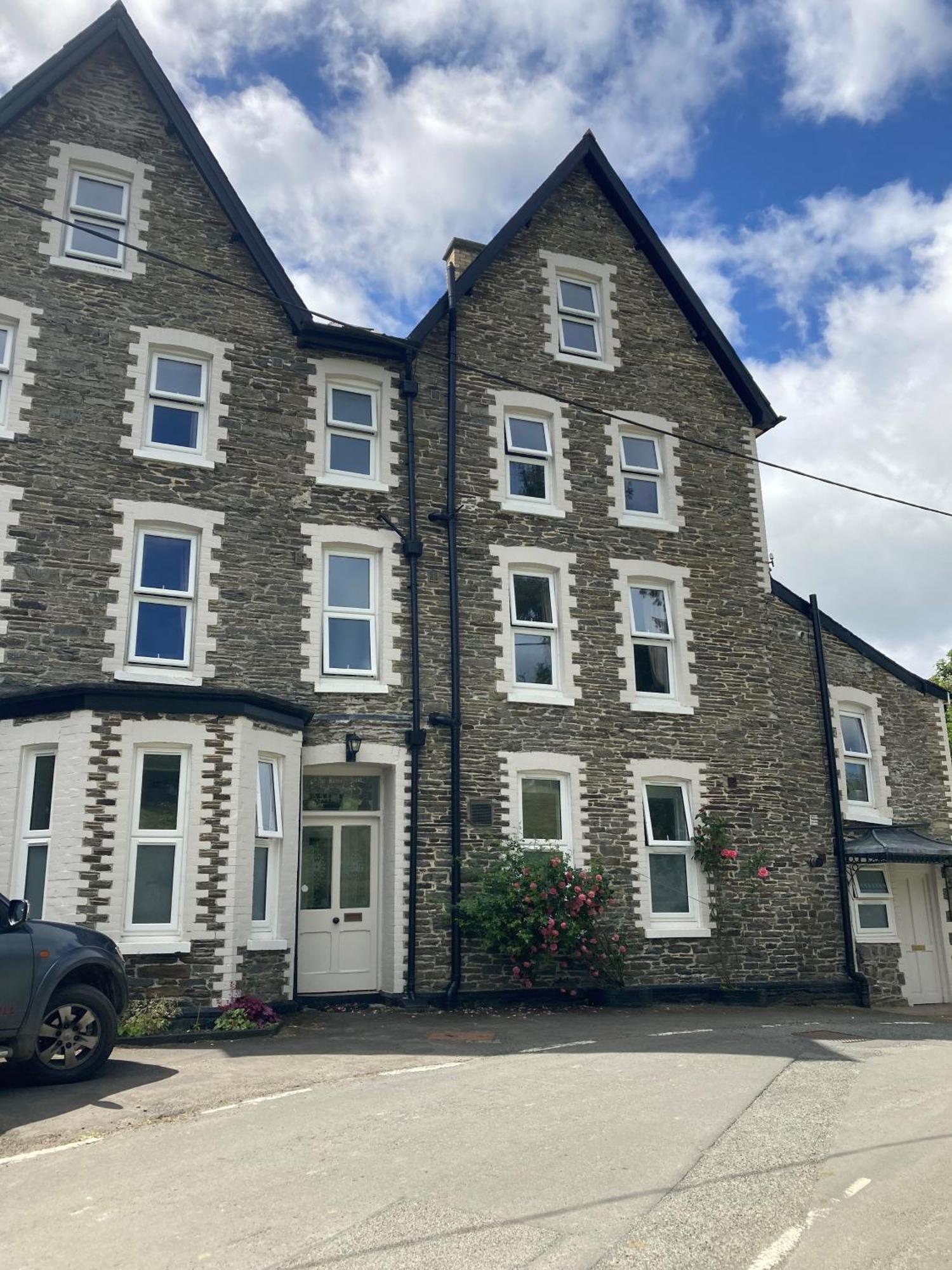 Serenity House Wales Llangammarch Wells Bagian luar foto