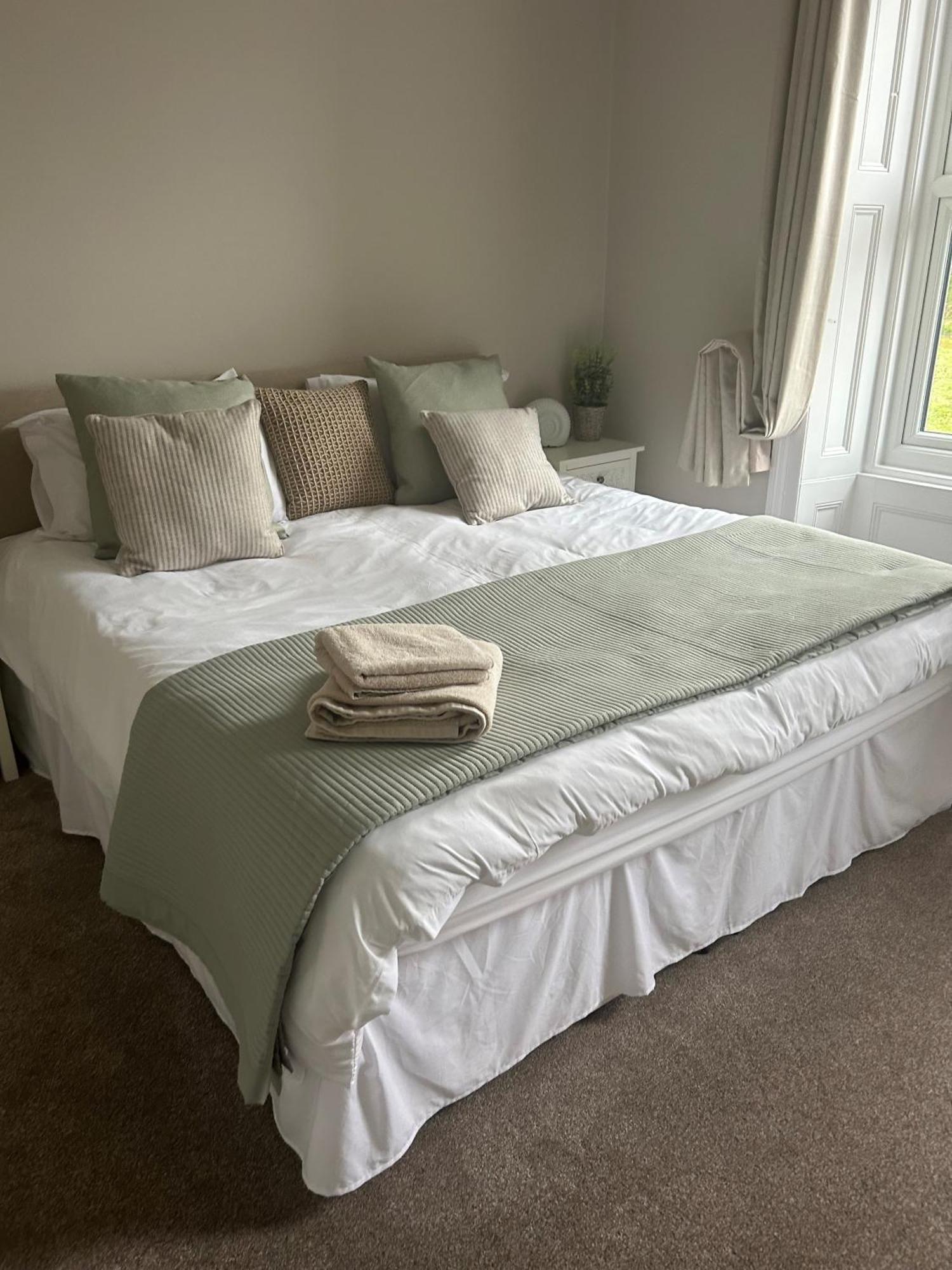 Serenity House Wales Llangammarch Wells Bagian luar foto